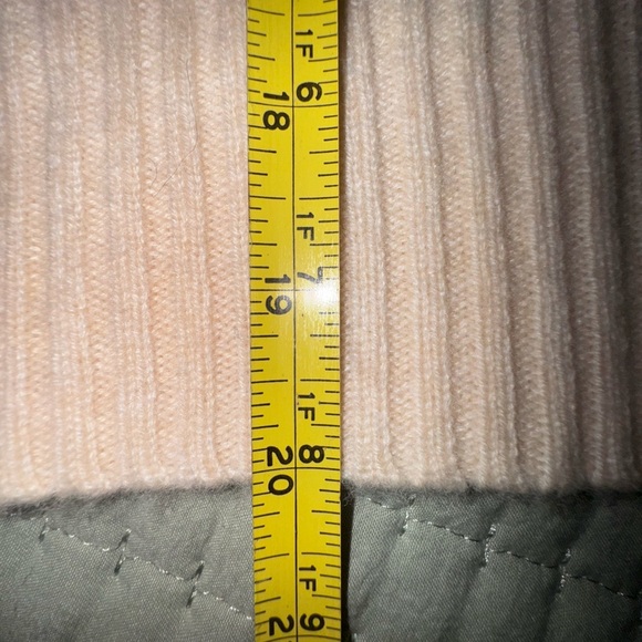 J. Crew 100% Cashmere Sweater. Size Small. NWOT - Picture 6 of 14